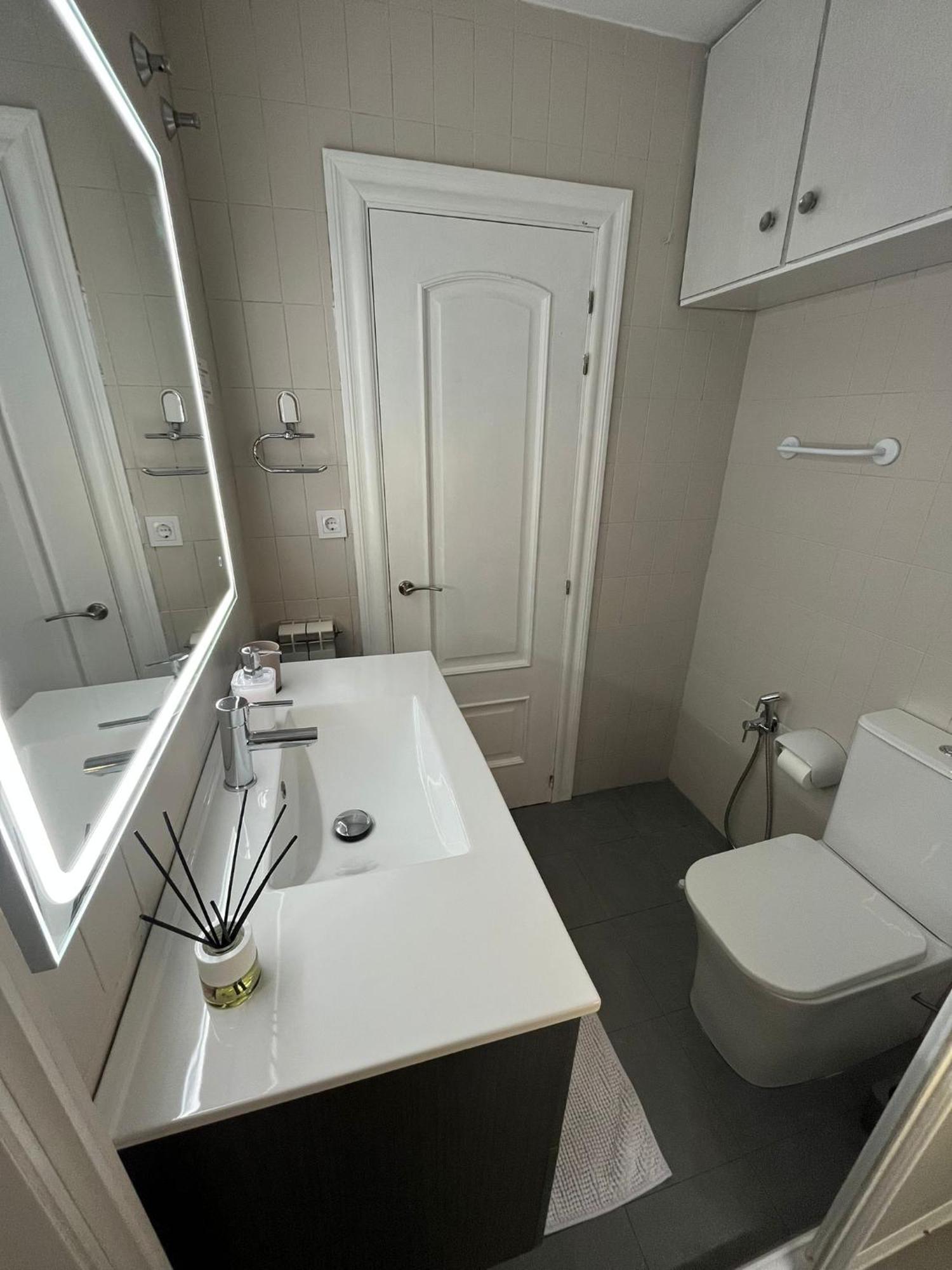 Santiago Tower Aire Ac Casco Antiguo By Apartamentos Логроньо Екстериор снимка