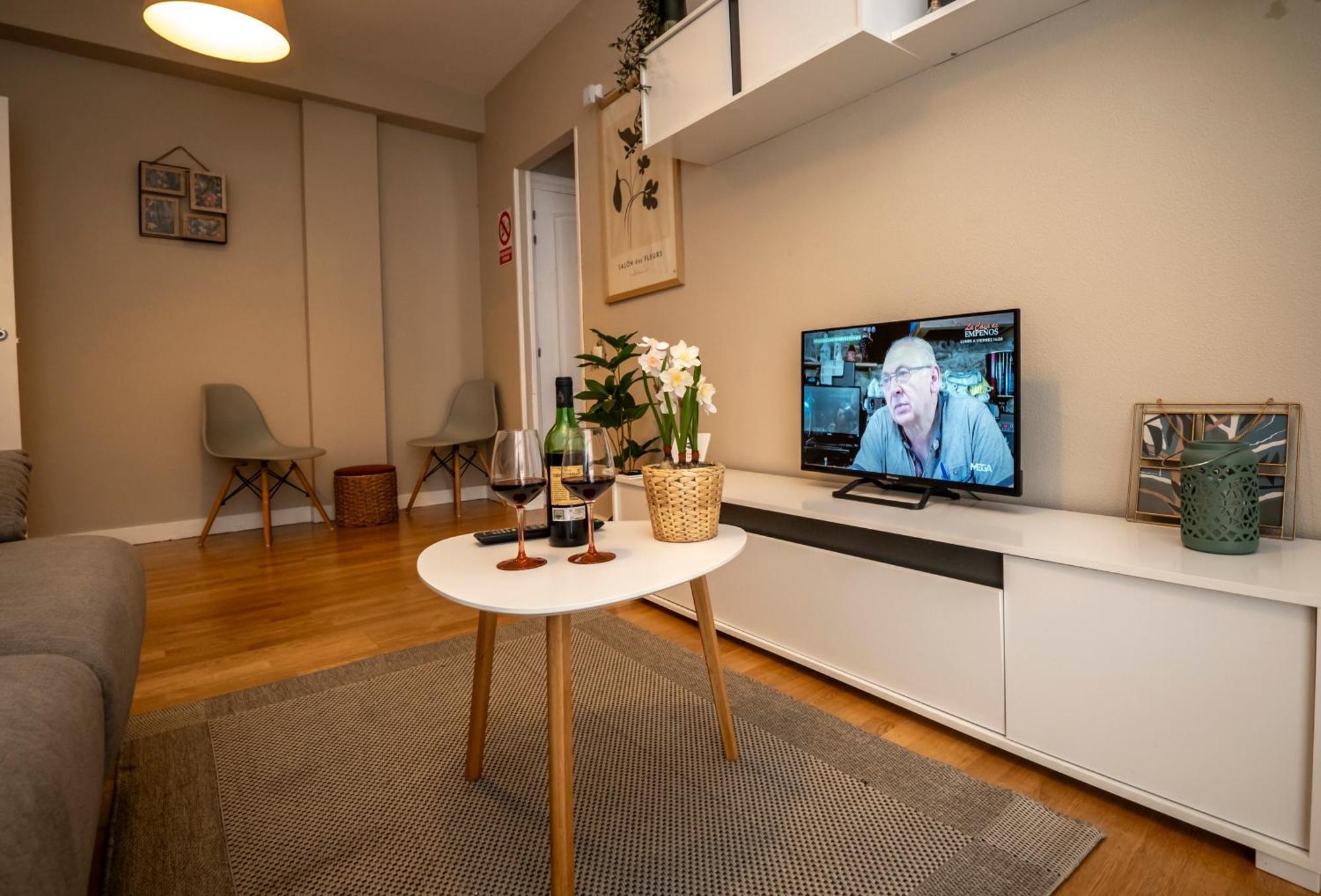 Santiago Tower Aire Ac Casco Antiguo By Apartamentos Логроньо Екстериор снимка