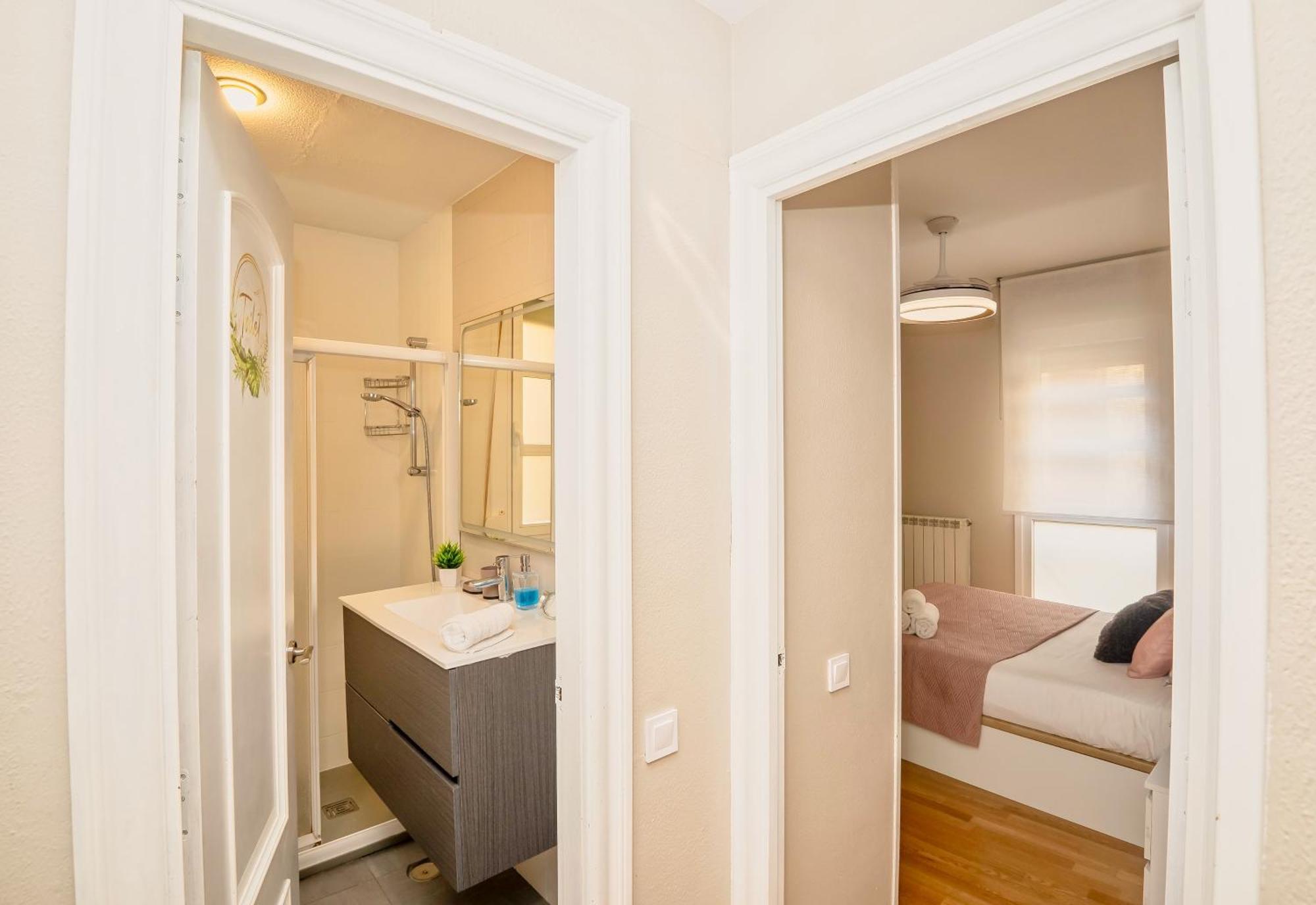 Santiago Tower Aire Ac Casco Antiguo By Apartamentos Логроньо Екстериор снимка